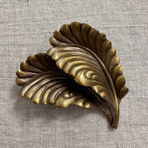 Vintage Jeri Lou Two Leaves Brooch Pin Brass Gold Tone 2.75"
